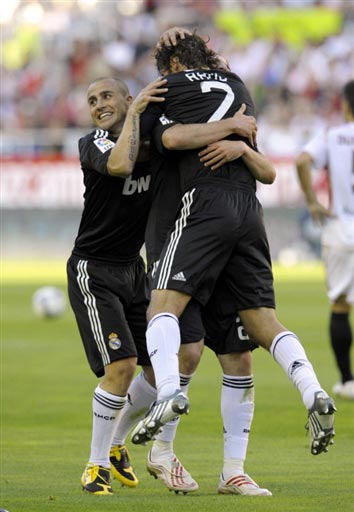 竟出现在某 竟出现在某