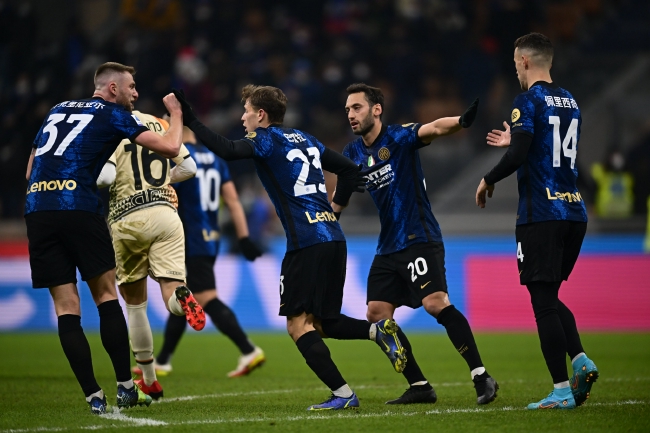 不断扩大 不断扩大