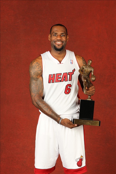 BLG赛后群访 Yagao谈交手Xiaohu：压力很大，一头汗