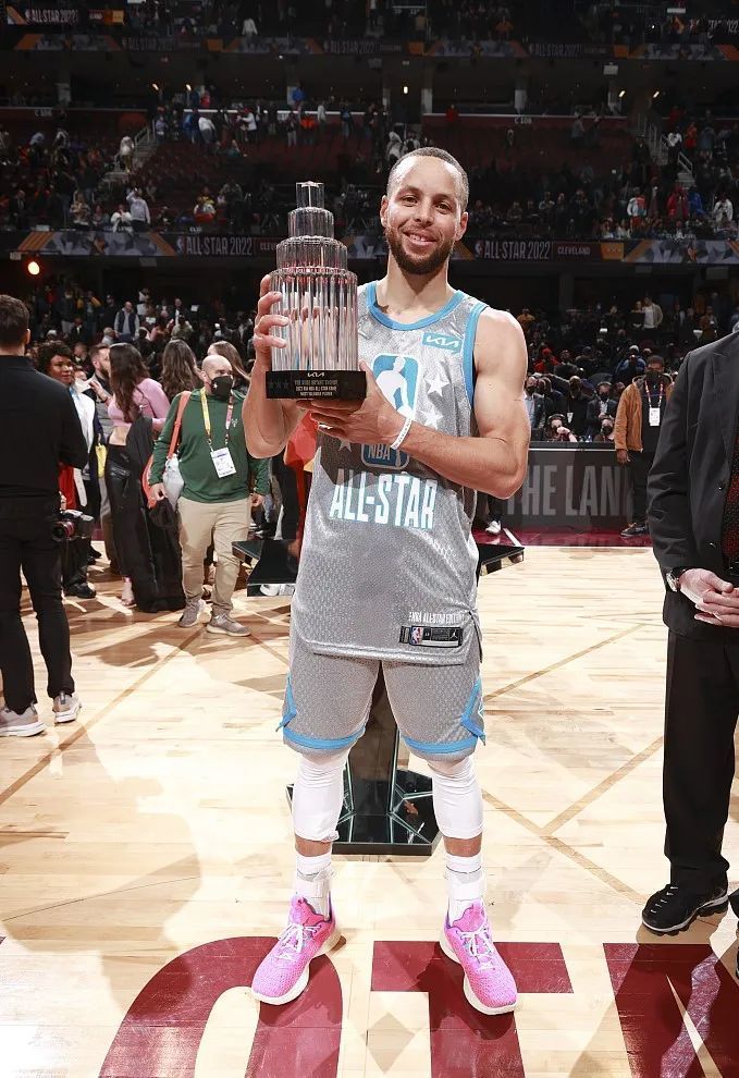 现实中的公 现实中的公