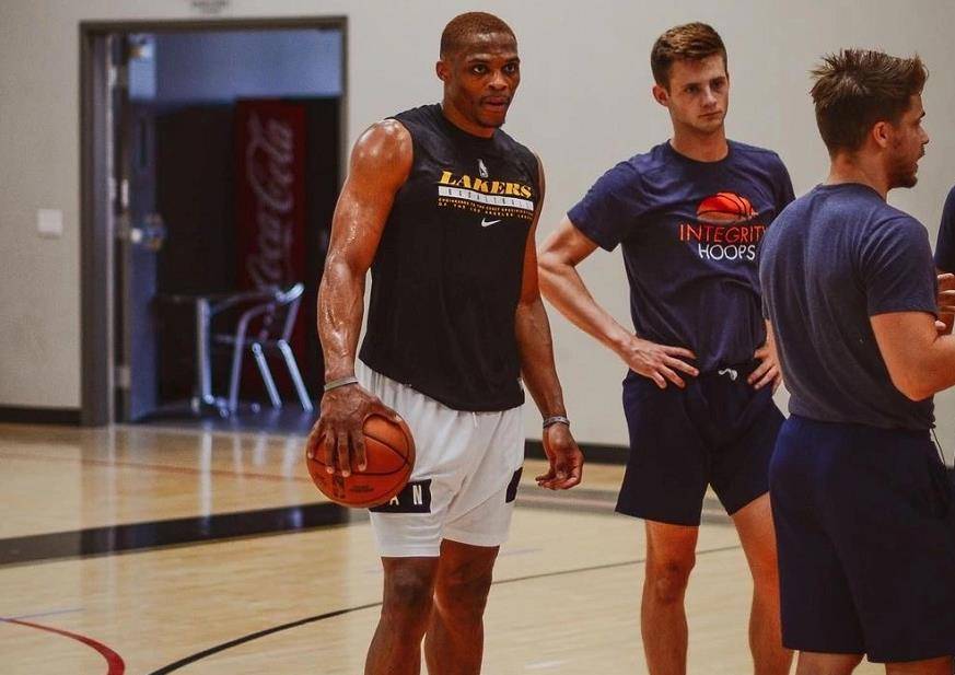 证明其稳定 证明其稳定